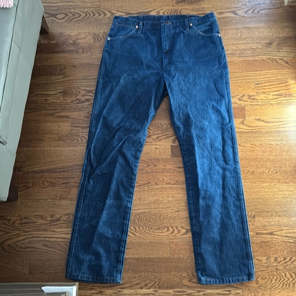 Wrangler men’s denim jeans style 13MWZ size 40x36 - Picture 1 of 4